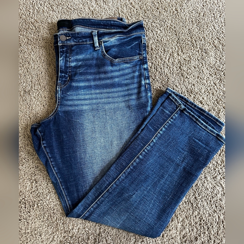 Buckle Black Jeans​